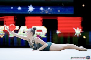 sr q juul moeller josephine nor ph simone ferraro sfa00884 copia